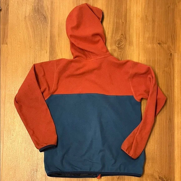 Patagonia Rust and Teal Hooded Fleece Jacket - Picture 3 of 3